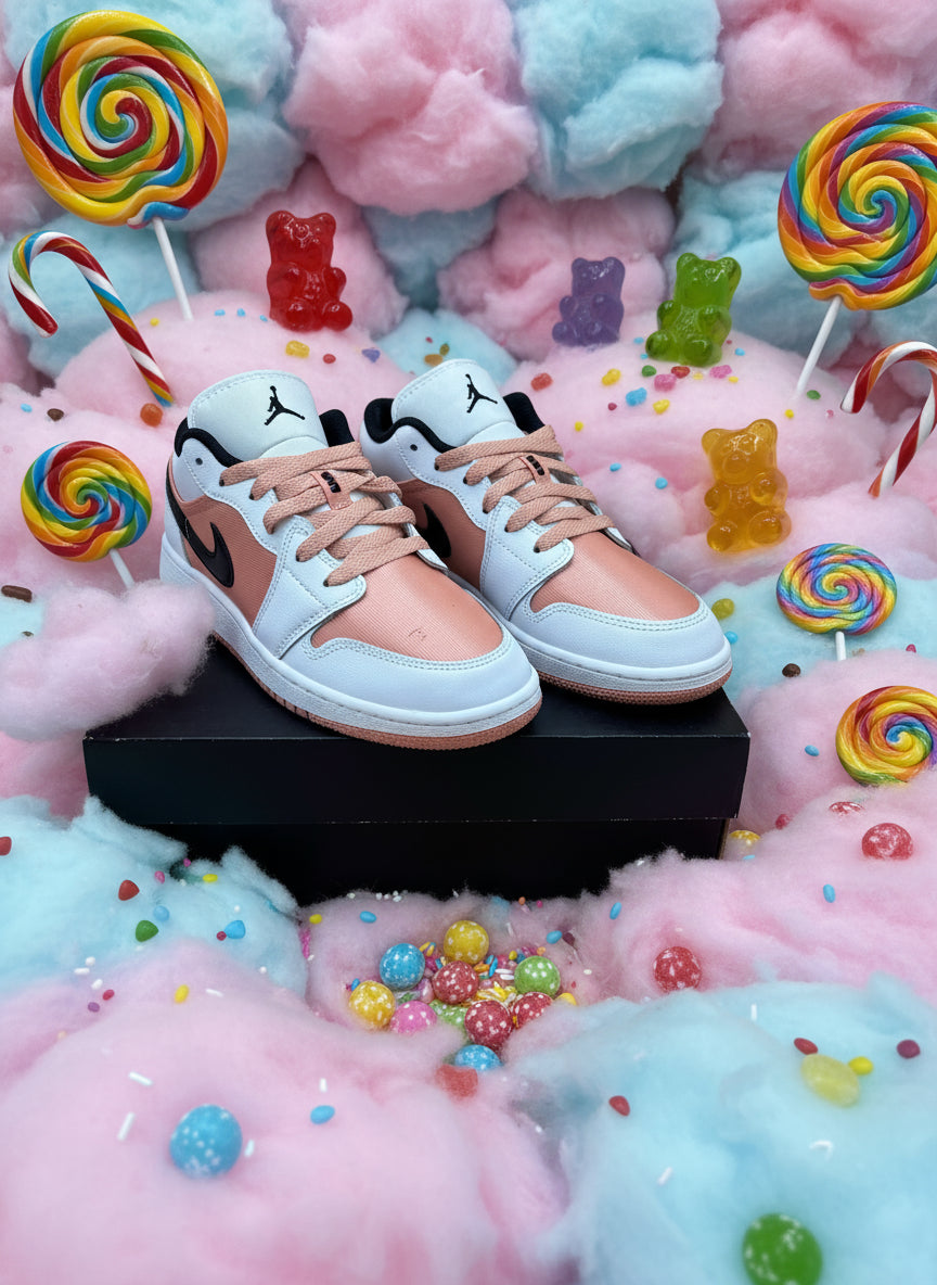 Jordan 1 Low White Light Madder Roots (GS)