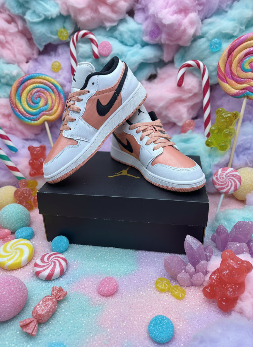 Jordan 1 Low White Light Madder Roots (GS)